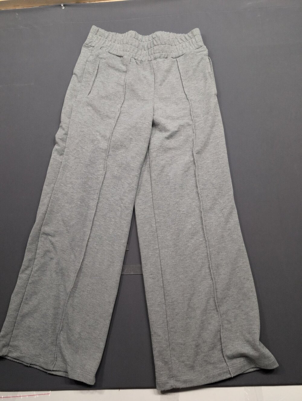 Cable & Gauge Studio Women's Wide-Leg Sweatpants Grey M